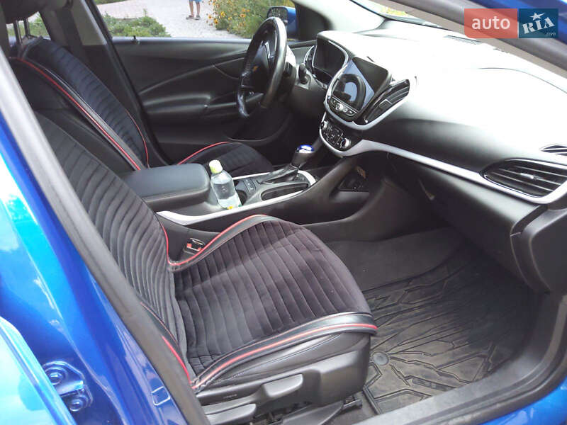 Хэтчбек Chevrolet Volt 2018 в Чугуеве