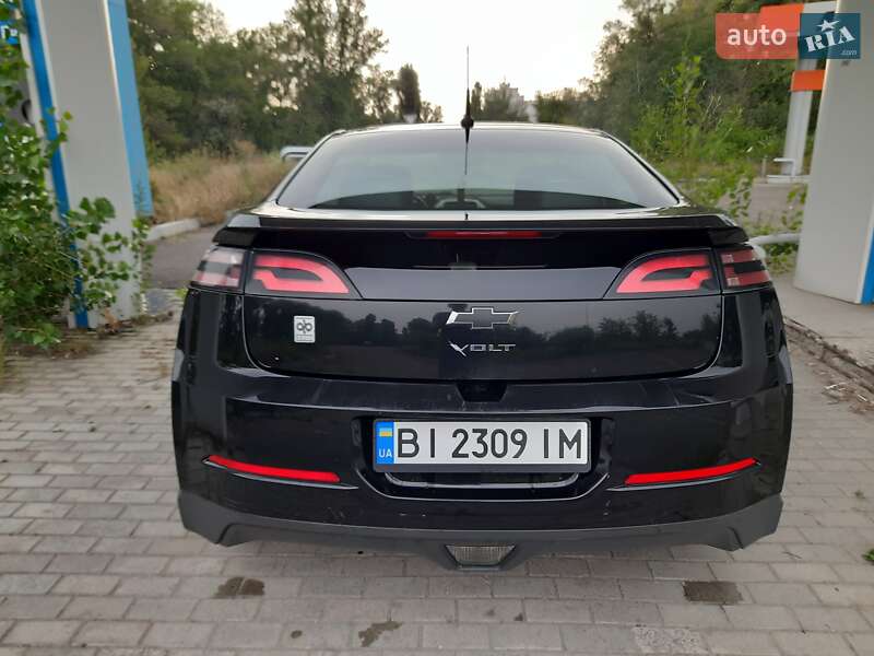 Хэтчбек Chevrolet Volt 2011 в Кременчуге