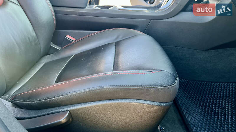 Хэтчбек Chevrolet Volt 2011 в Деражне