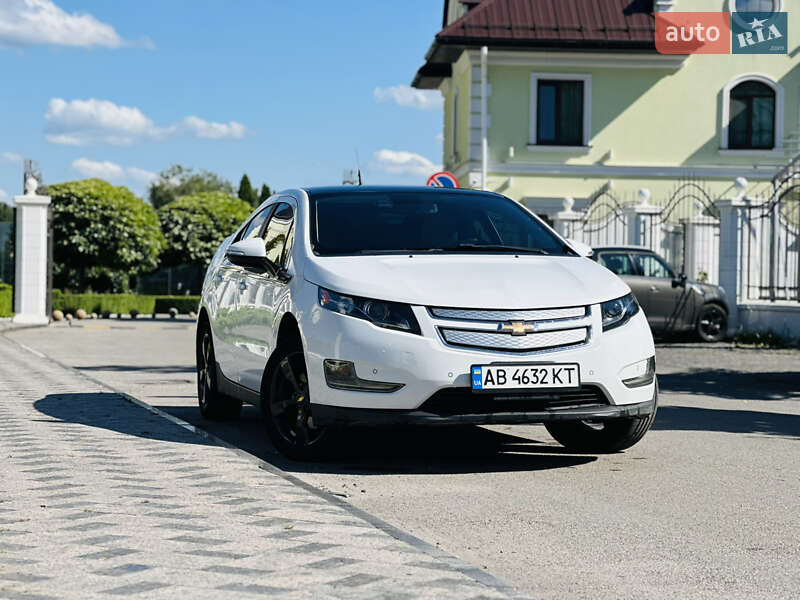 Хэтчбек Chevrolet Volt 2012 в Виннице