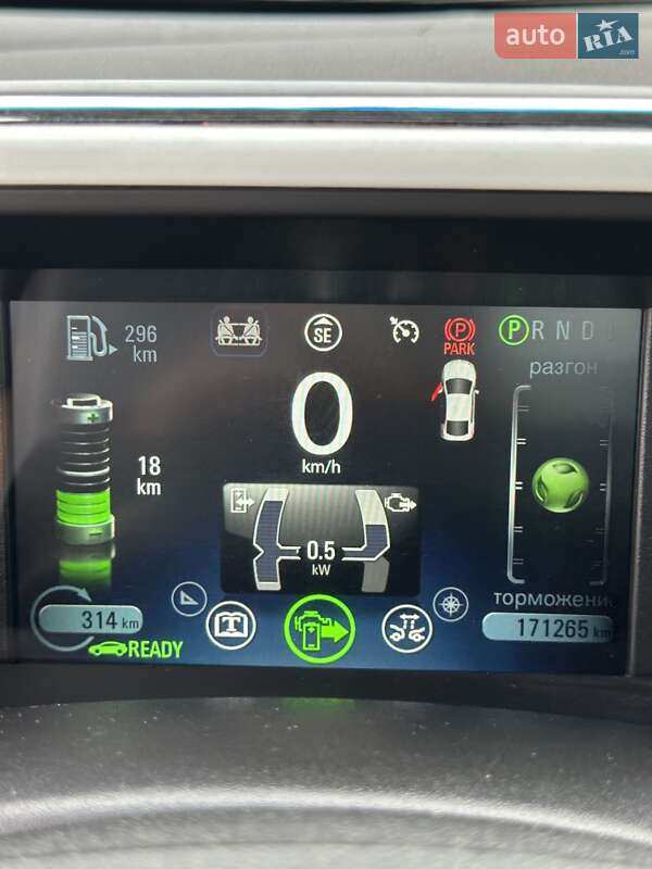 Хэтчбек Chevrolet Volt 2014 в Харькове
