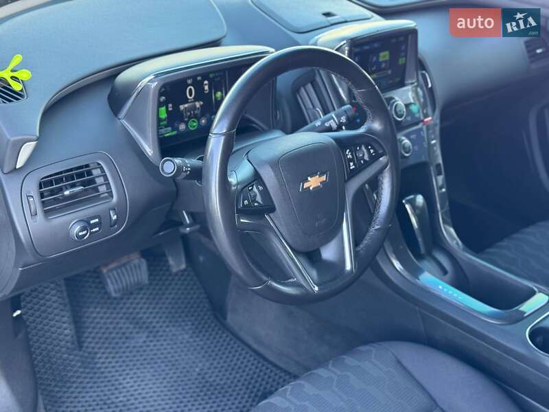 Хэтчбек Chevrolet Volt 2014 в Одессе