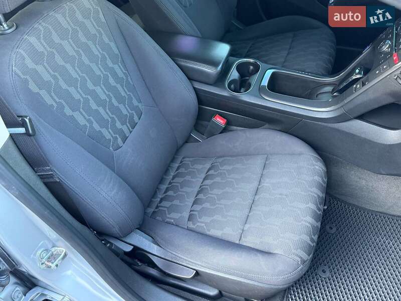 Хэтчбек Chevrolet Volt 2014 в Одессе