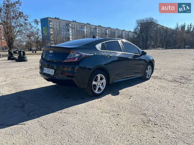 Хэтчбек Chevrolet Volt 2016 в Львове