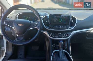 Хэтчбек Chevrolet Volt 2015 в 