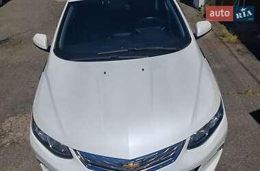 Хэтчбек Chevrolet Volt 2015 в 