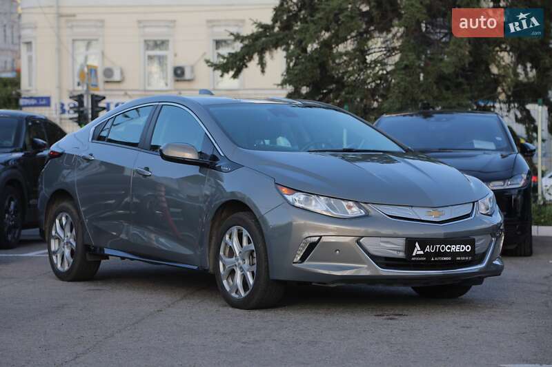 Хэтчбек Chevrolet Volt 2017 в Харькове