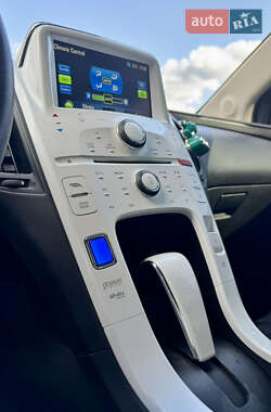 Хэтчбек Chevrolet Volt 2011 в 