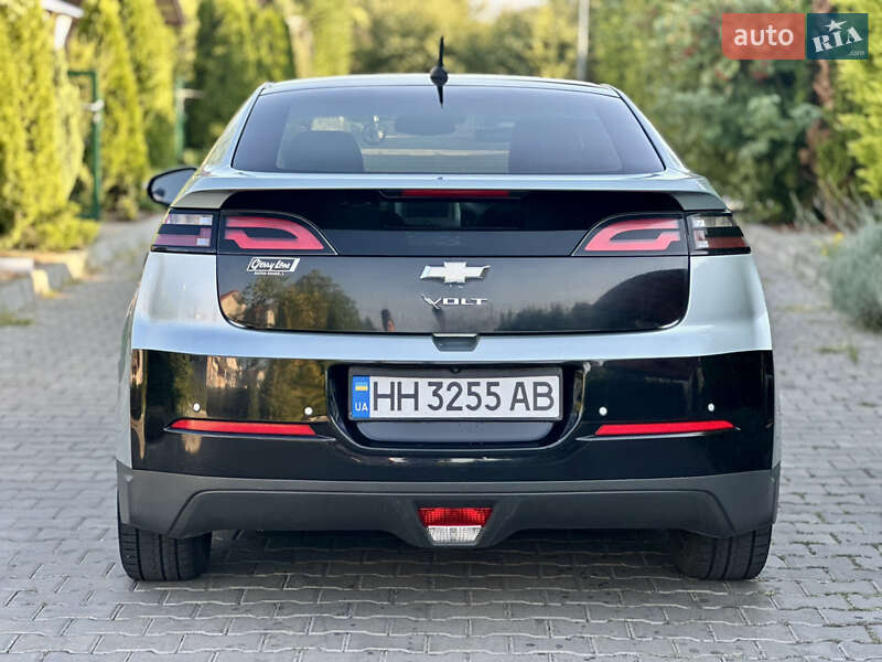 Хэтчбек Chevrolet Volt 2011 в Одессе