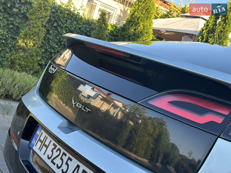 Хэтчбек Chevrolet Volt 2011 в Одессе