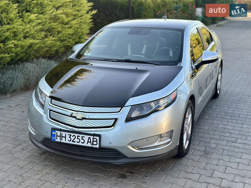 Хэтчбек Chevrolet Volt 2011 в Одессе