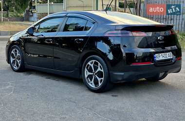 Хэтчбек Chevrolet Volt 2013 в 