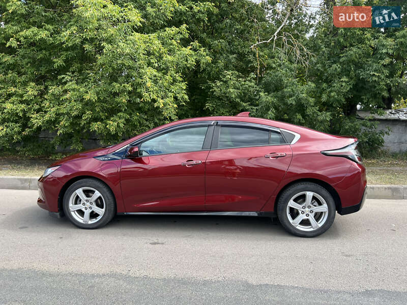Хэтчбек Chevrolet Volt 2015 в Киеве фото 5 Хэтчбек Chevrolet Volt 2015 в Киеве