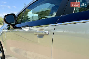 Хэтчбек Chevrolet Volt 2011 в 