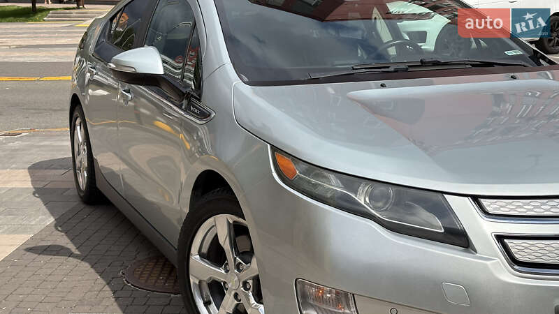 Хэтчбек Chevrolet Volt 2012 в Киеве фото 7 Хэтчбек Chevrolet Volt 2012 в Киеве