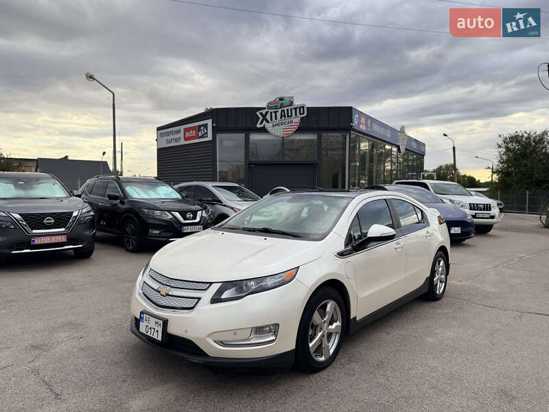 Хэтчбек Chevrolet Volt 2011 в Запорожье