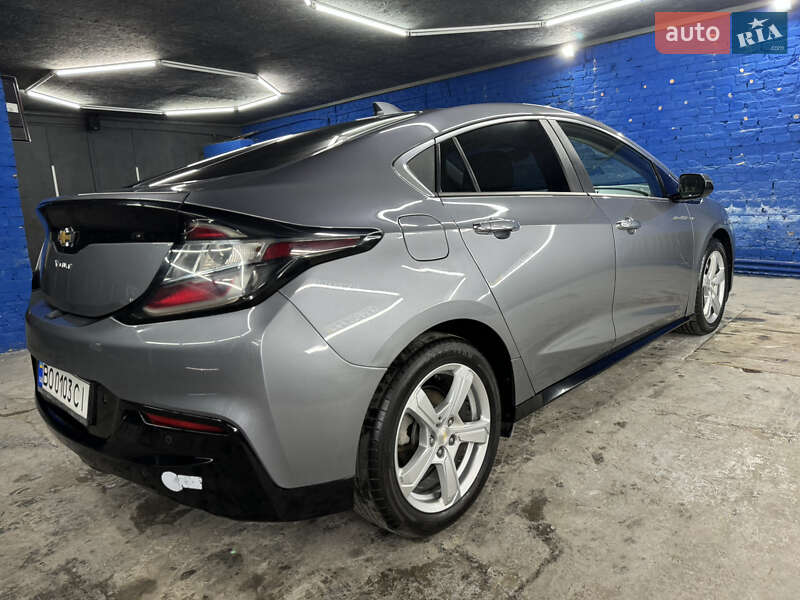 Хэтчбек Chevrolet Volt 2018 в Кременце