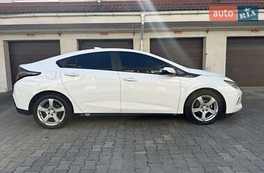 Хэтчбек Chevrolet Volt 2015 в 