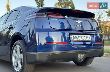 Хэтчбек Chevrolet Volt 2012 в 