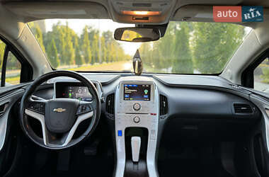 Хэтчбек Chevrolet Volt 2012 в 