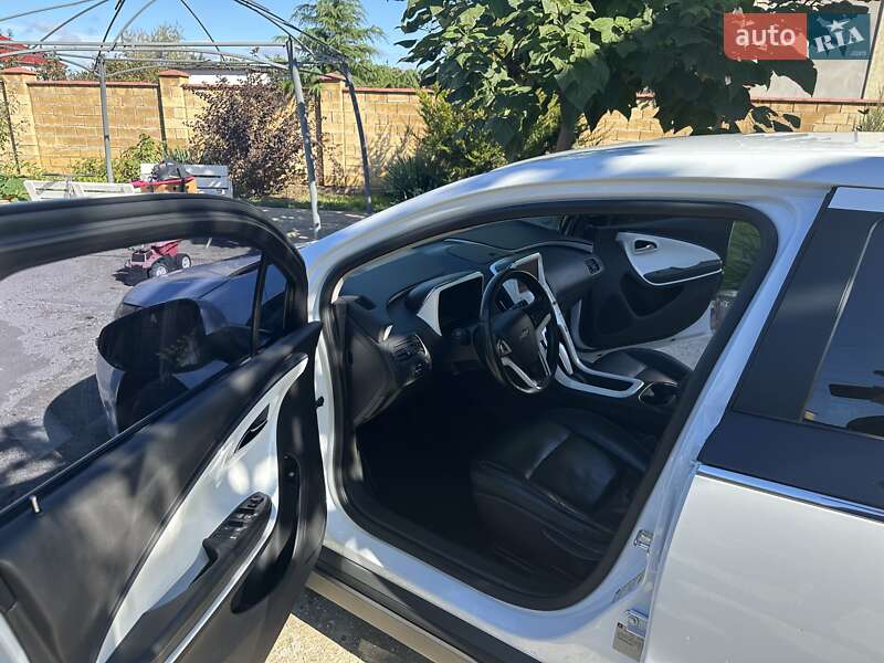 Хэтчбек Chevrolet Volt 2013 в Одессе фото 35 Хэтчбек Chevrolet Volt 2013 в Одессе