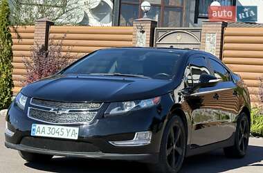 Хэтчбек Chevrolet Volt 2012 в 