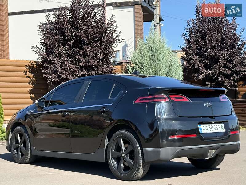 Хэтчбек Chevrolet Volt 2012 в Борисполе