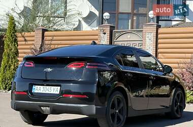 Хэтчбек Chevrolet Volt 2012 в 