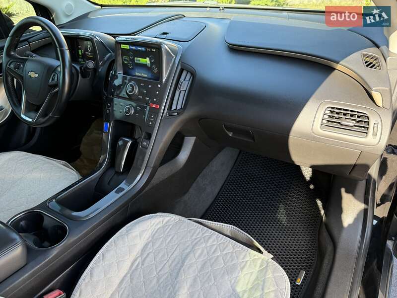 Хэтчбек Chevrolet Volt 2012 в Борисполе