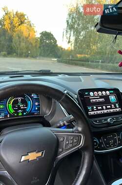 Хэтчбек Chevrolet Volt 2015 в 