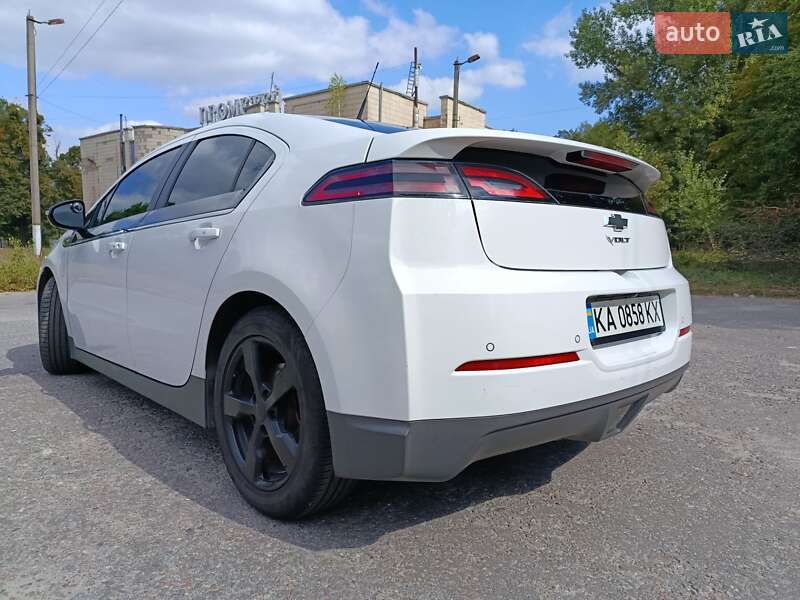 Хэтчбек Chevrolet Volt 2014 в Киеве фото 7 Хэтчбек Chevrolet Volt 2014 в Киеве