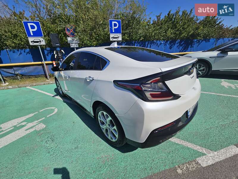 Хэтчбек Chevrolet Volt 2016 в Ивано-Франковске фото 5 Хэтчбек Chevrolet Volt 2016 в Ивано-Франковске
