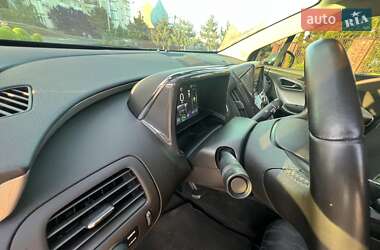 Хэтчбек Chevrolet Volt 2015 в 