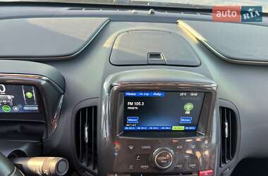 Хэтчбек Chevrolet Volt 2015 в 