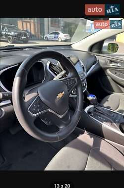 Хэтчбек Chevrolet Volt 2017 в 