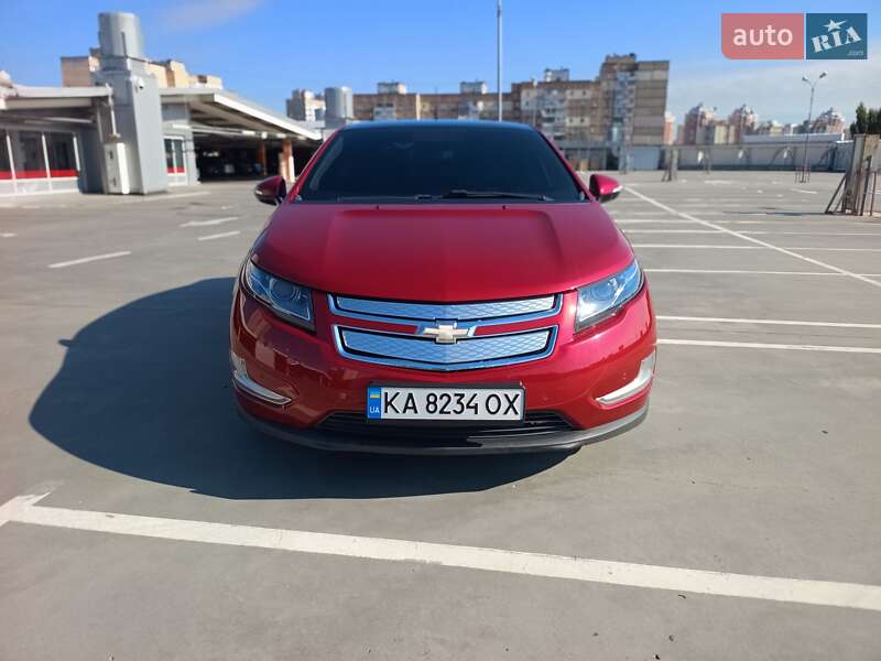 Хэтчбек Chevrolet Volt 2011 в Киеве