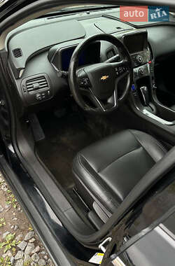 Хэтчбек Chevrolet Volt 2010 в 