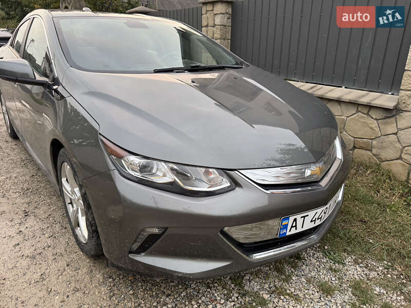Хэтчбек Chevrolet Volt 2016 в Ивано-Франковске