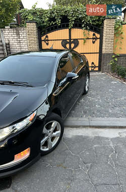 Хэтчбек Chevrolet Volt 2013 в 
