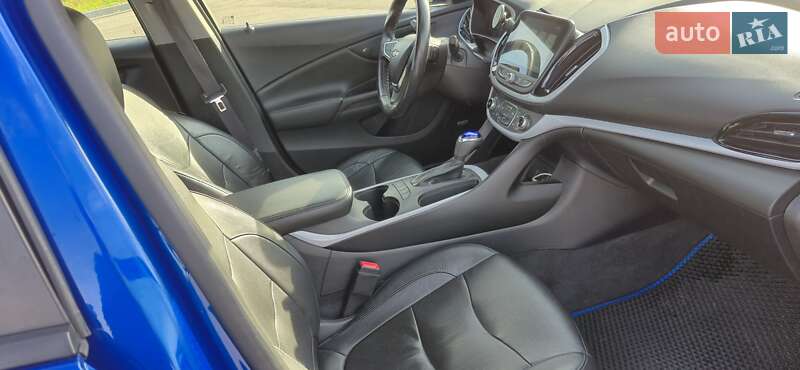 Хэтчбек Chevrolet Volt 2017 в Ровно