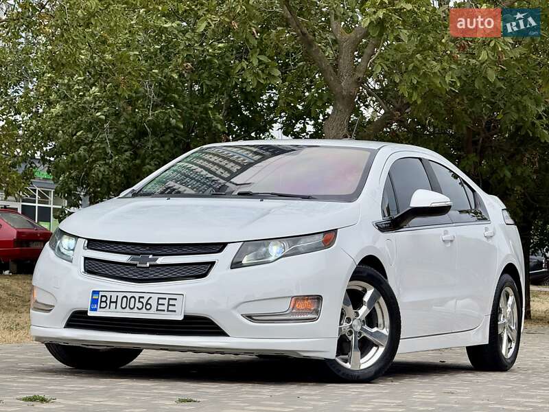 Хэтчбек Chevrolet Volt 2015 в Одессе