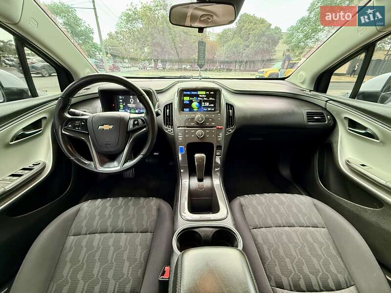 Хэтчбек Chevrolet Volt 2015 в Одессе
