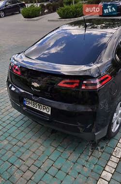 Хэтчбек Chevrolet Volt 2013 в 