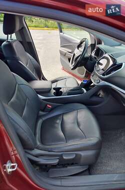 Хэтчбек Chevrolet Volt 2016 в 