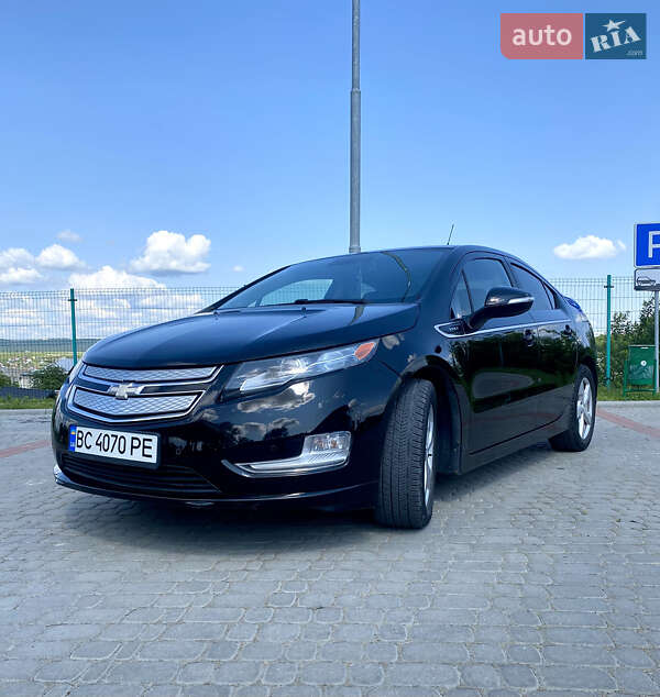 Хэтчбек Chevrolet Volt 2011 в Золочеве