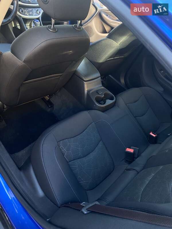 Хэтчбек Chevrolet Volt 2017 в Каменском фото 29 Хэтчбек Chevrolet Volt 2017 в Каменском