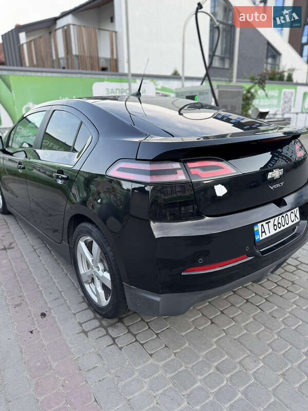 Хэтчбек Chevrolet Volt 2014 в Ивано-Франковске