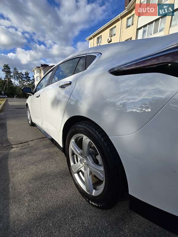 Хэтчбек Chevrolet Volt 2018 в Ирпене фото 3 Хэтчбек Chevrolet Volt 2018 в Ирпене