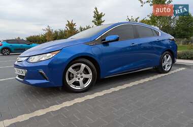 Хэтчбек Chevrolet Volt 2017 в 