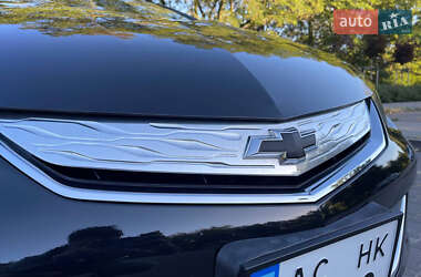 Хэтчбек Chevrolet Volt 2017 в 